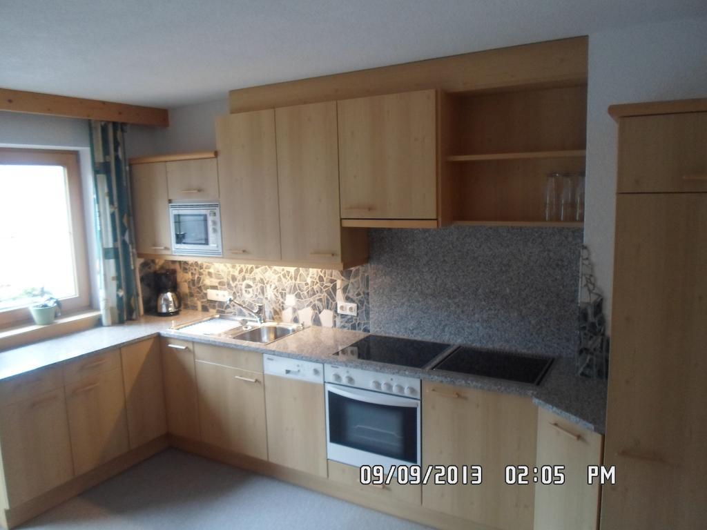 شقة Haus Kroell Elisabeth زيل أم زيلر الغرفة الصورة